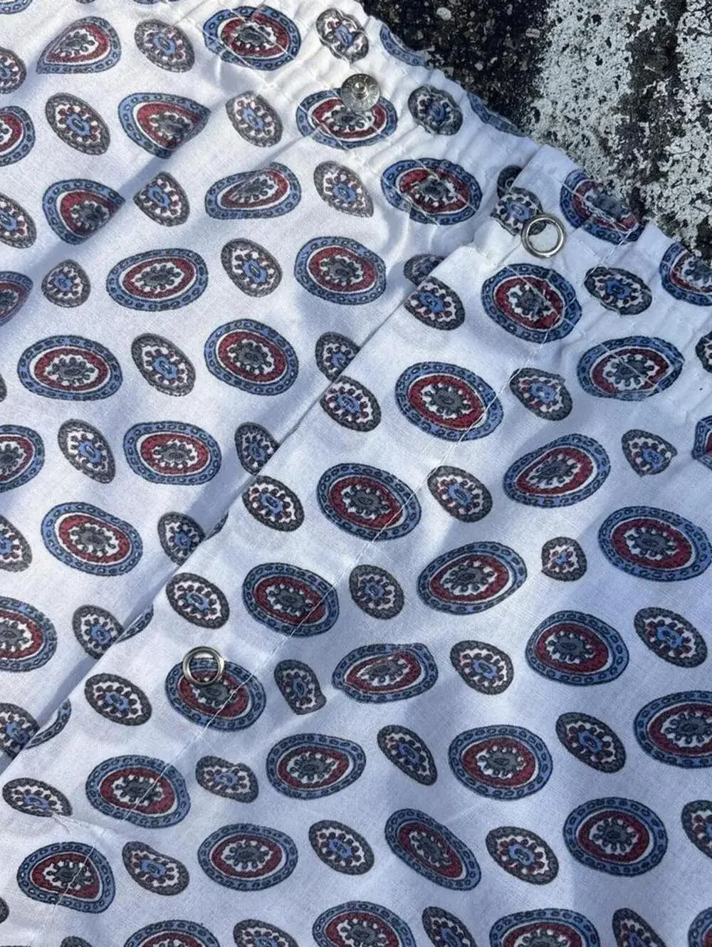 Vintage Manhattan pajama set with repeating oval pattern